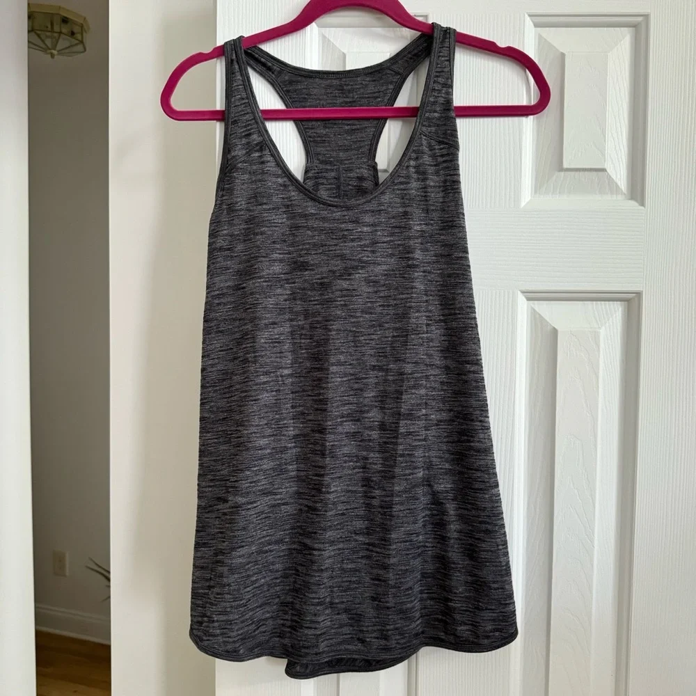 Lululemon Essential Tank Size